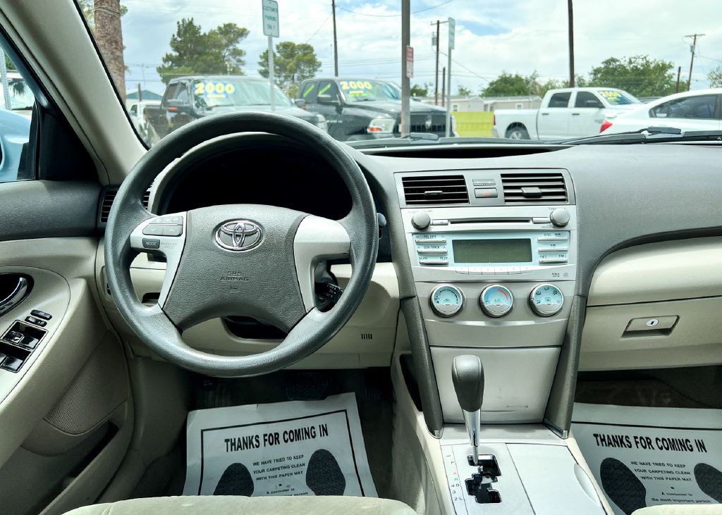 2008 Toyota Camry Image 13