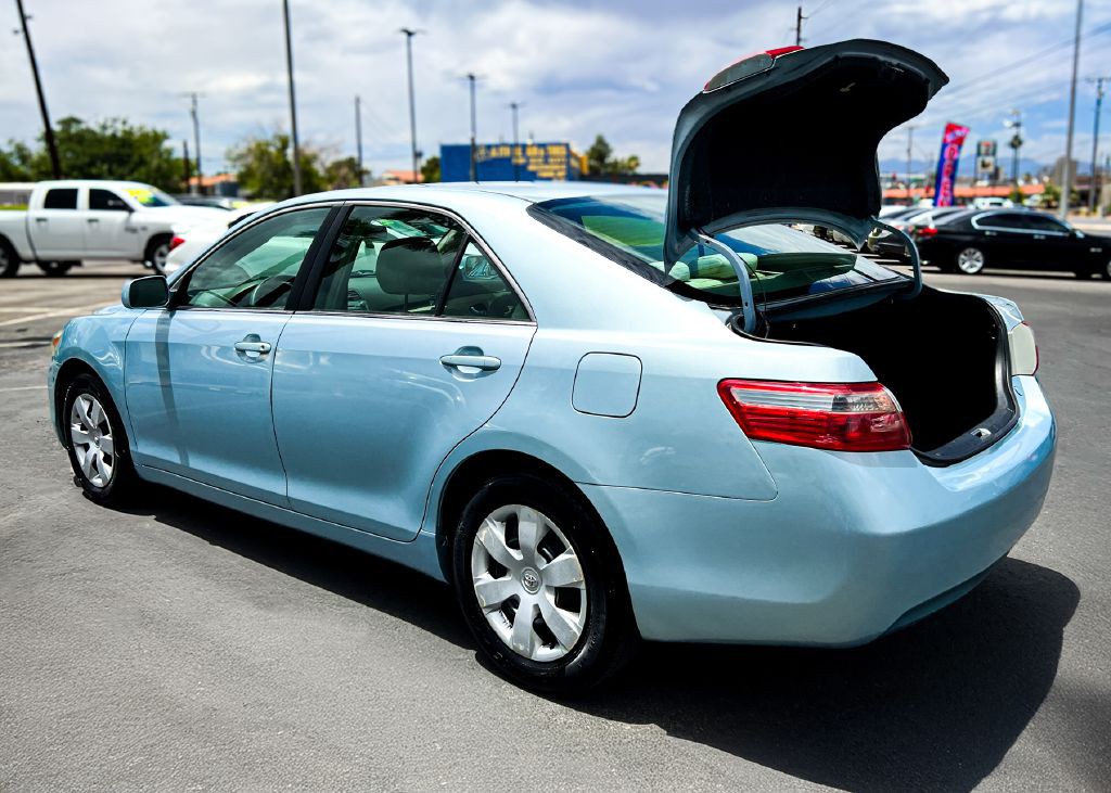 2008 Toyota Camry Image 16