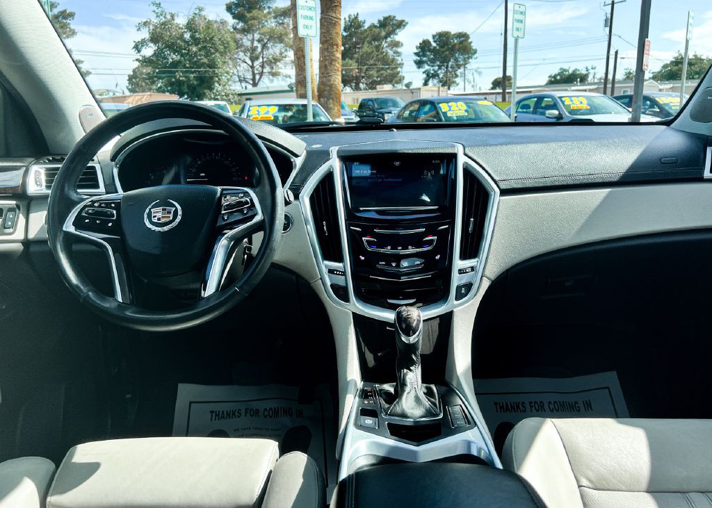 2013 Cadillac SRX Image 12