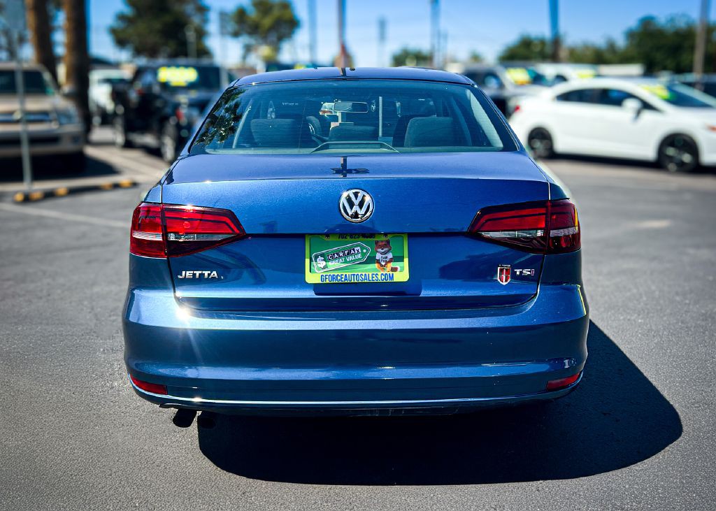 2017 Volkswagen Jetta Image 7