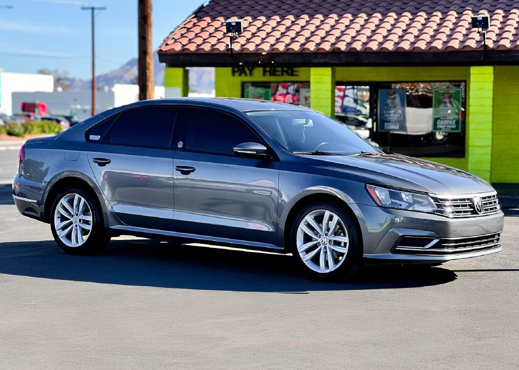 2019 Volkswagen Passat Image 4