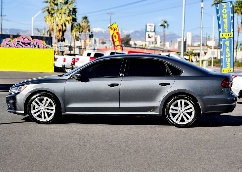 2019 Volkswagen Passat Image 8