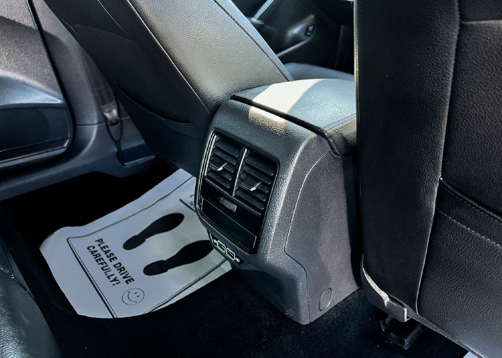 2019 Volkswagen Passat Image 18