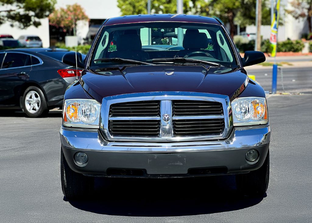 2005 Dodge Dakota Image 6