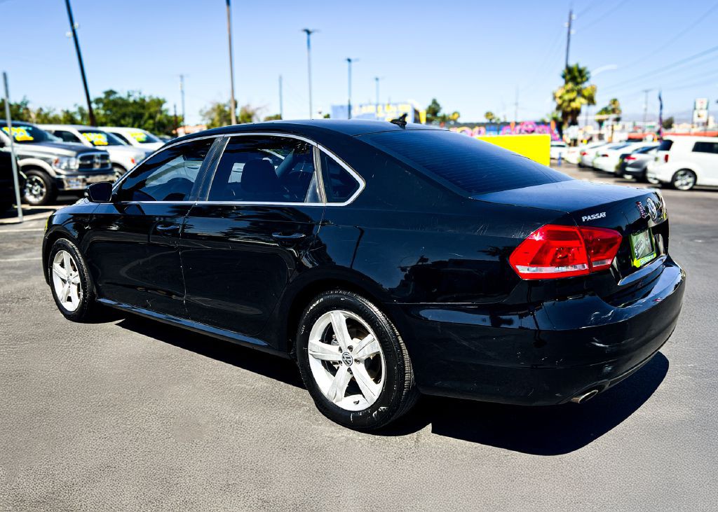 2013 Volkswagen Passat Image 5