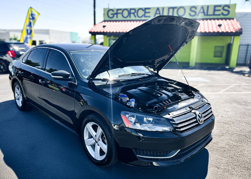 2013 Volkswagen Passat Image 22