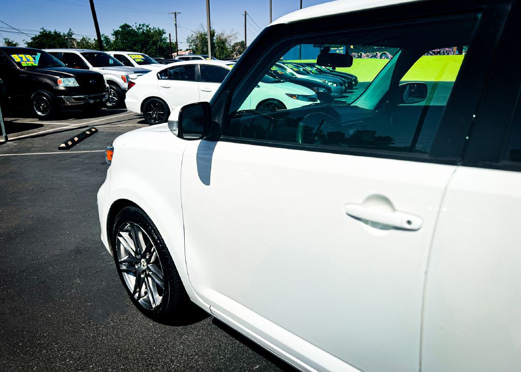 2012 Scion xB Image 14
