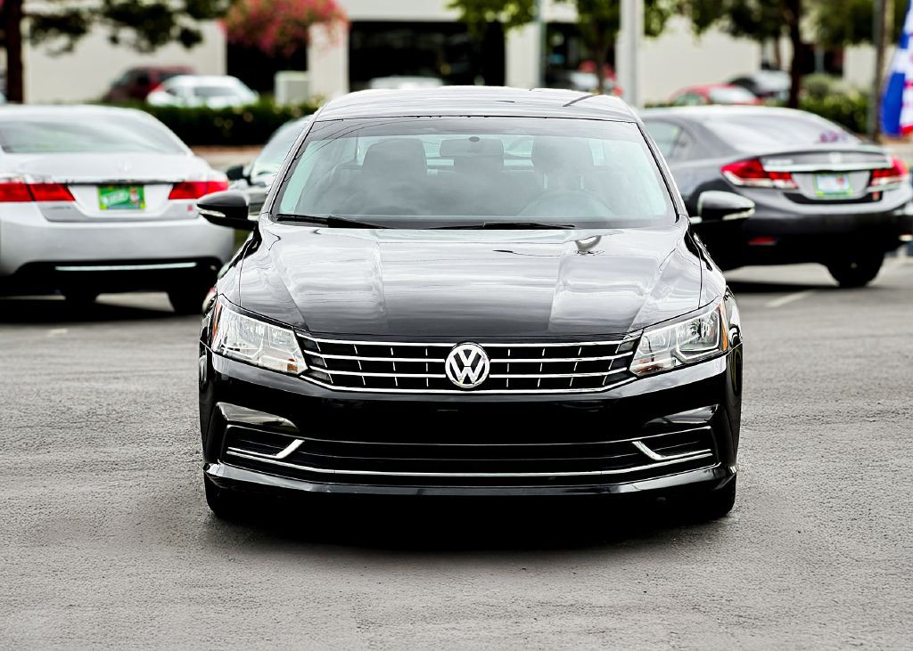 2017 Volkswagen Passat Image 5