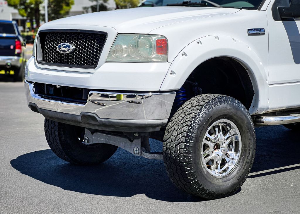 2004 Ford F-150 Image 12