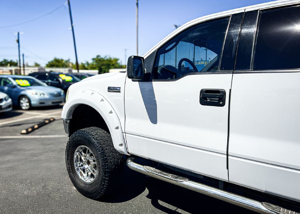 2004 Ford F-150 Image 21