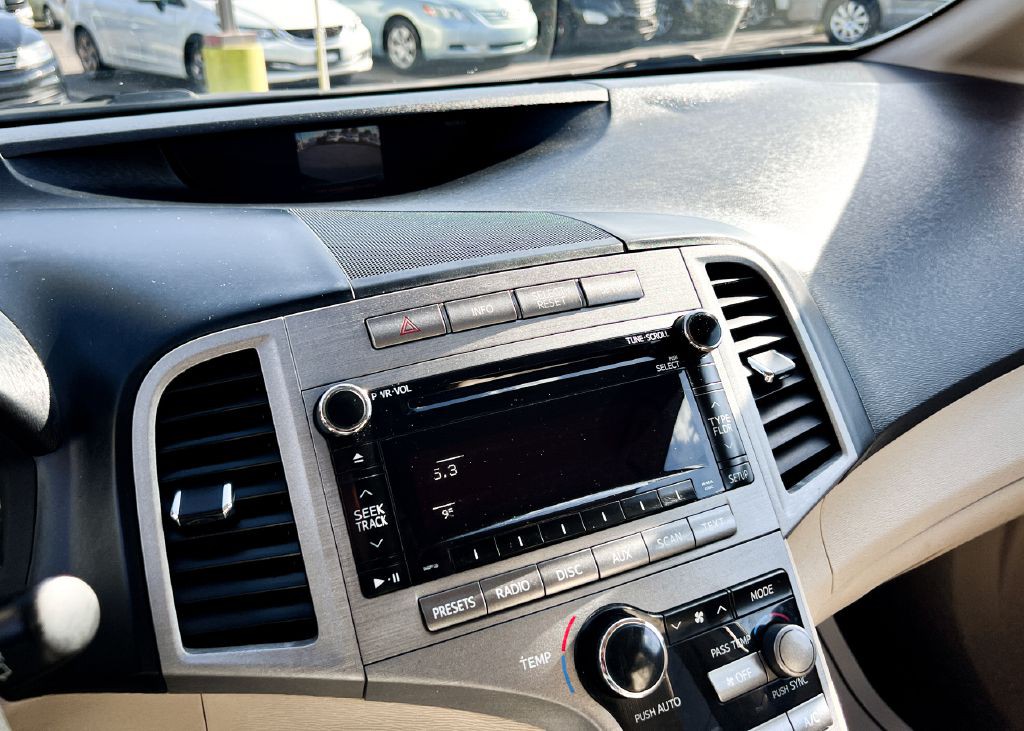 2012 Toyota Venza Image 23