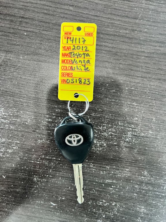 2012 Toyota Venza Image 28