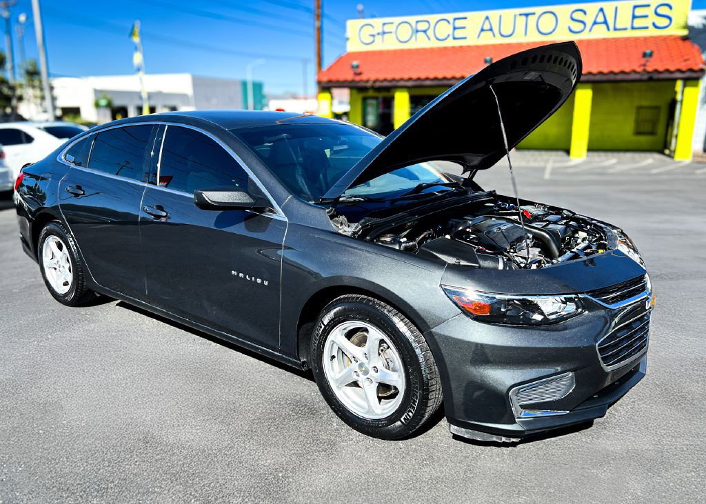 2017 Chevrolet Malibu Image 35