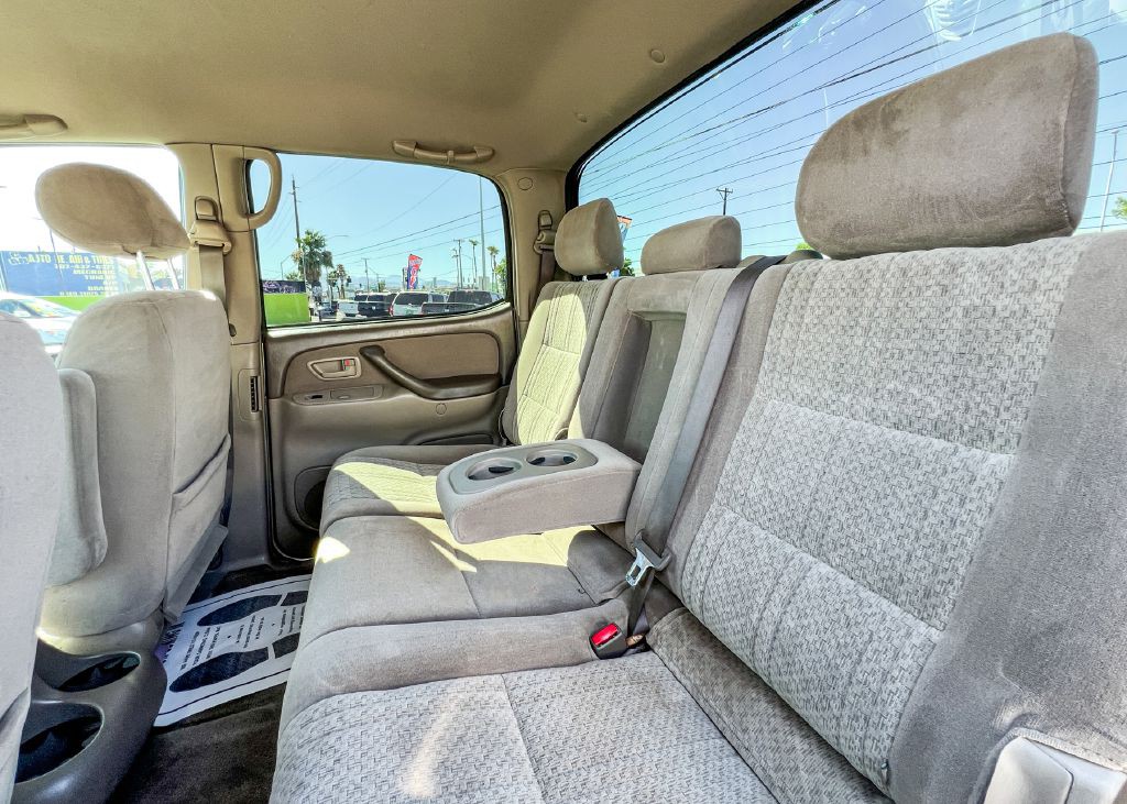 2004 Toyota Tundra Image 14