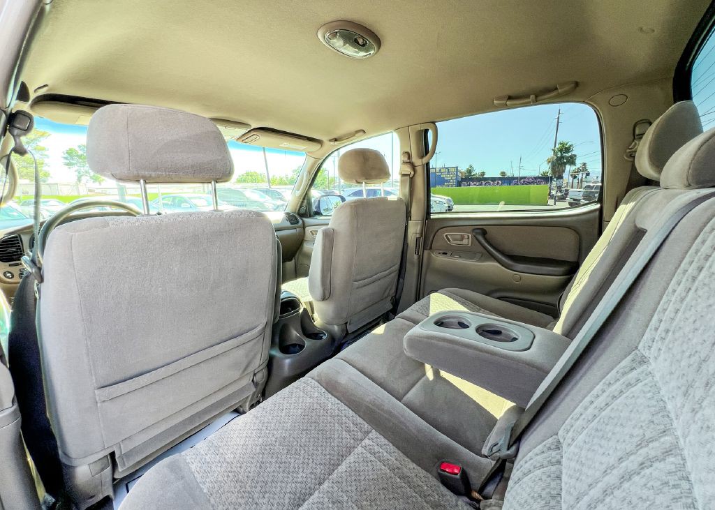 2004 Toyota Tundra Image 15