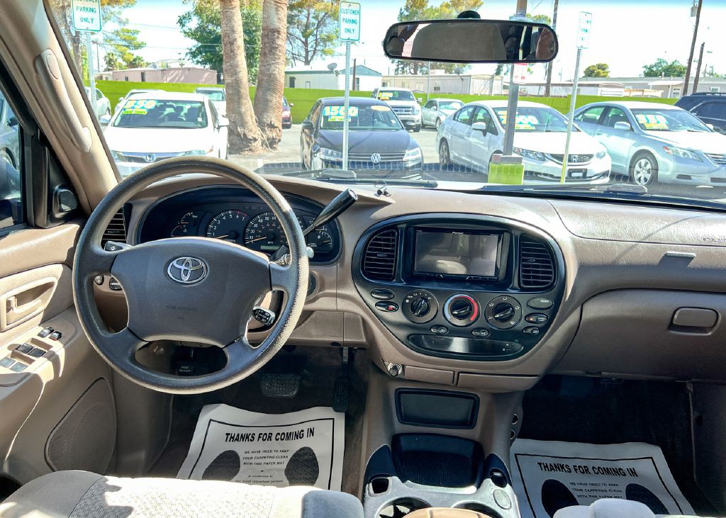 2004 Toyota Tundra Image 17