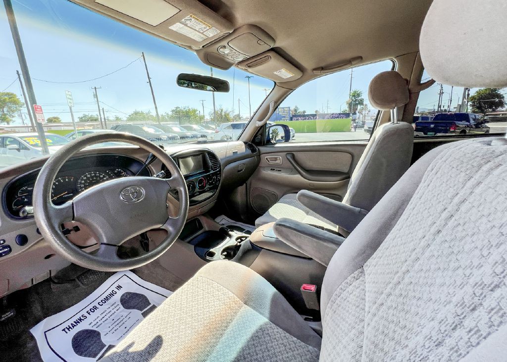 2004 Toyota Tundra Image 19