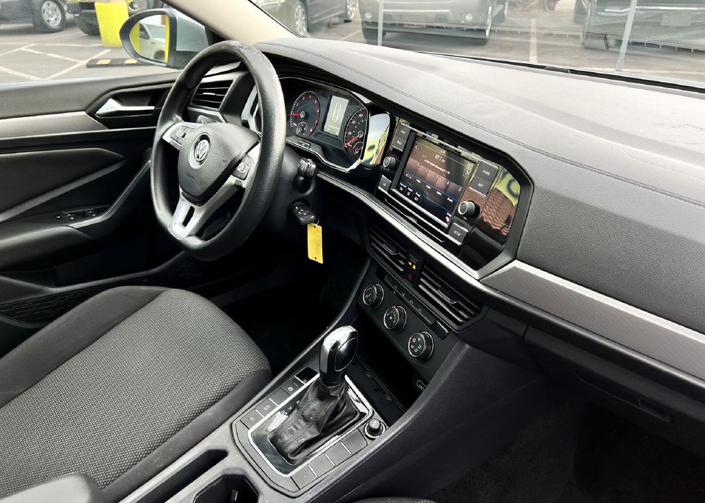 2019 Volkswagen Jetta Image 7