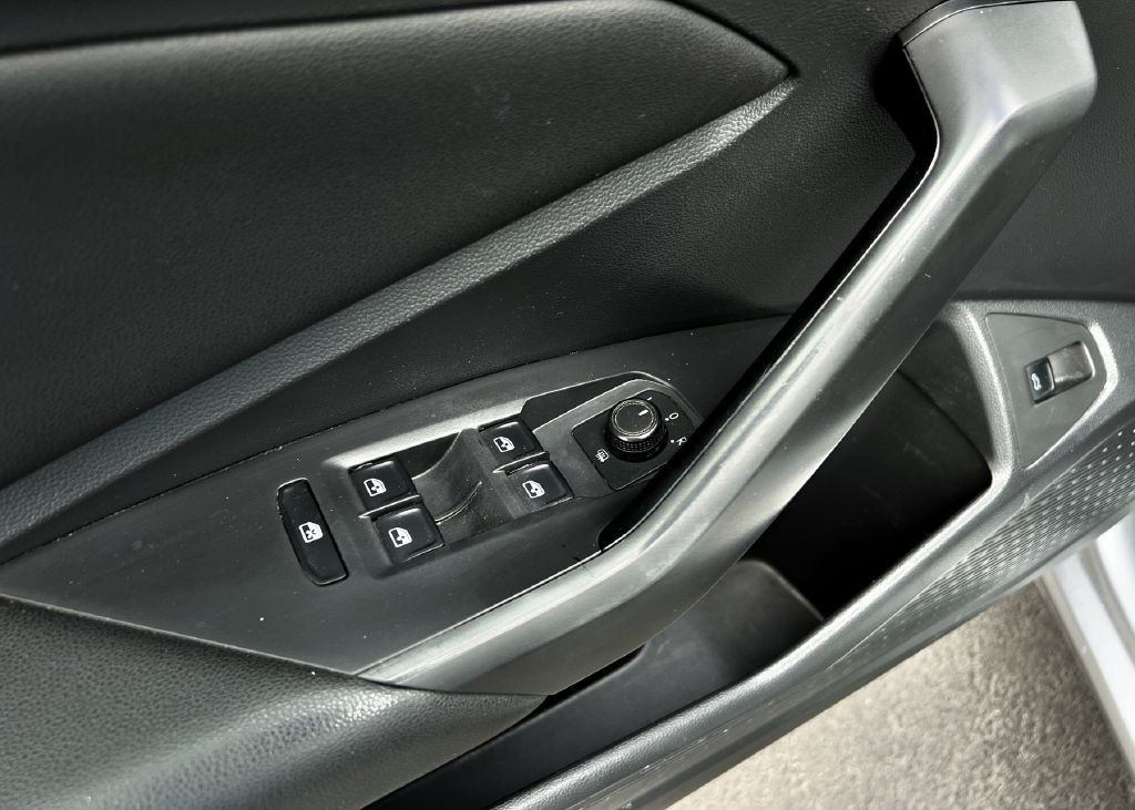 2019 Volkswagen Jetta Image 14