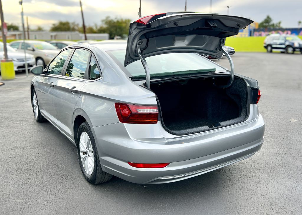 2019 Volkswagen Jetta Image 21
