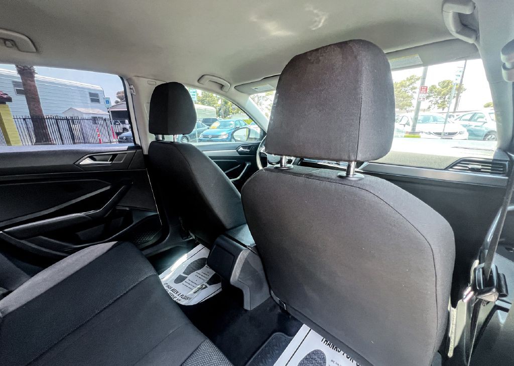 2019 Volkswagen Jetta Image 14