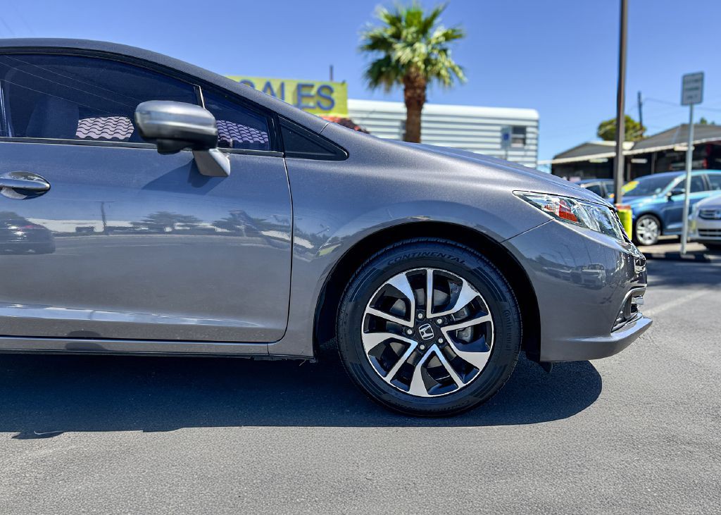 2015 Honda Civic Image 6