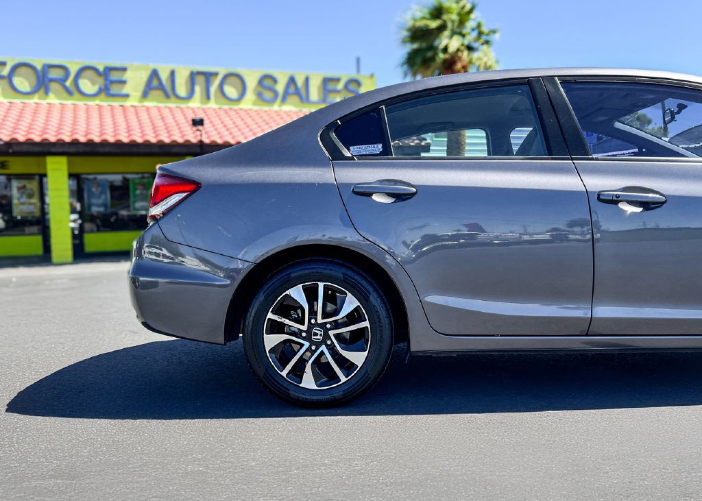 2015 Honda Civic Image 7
