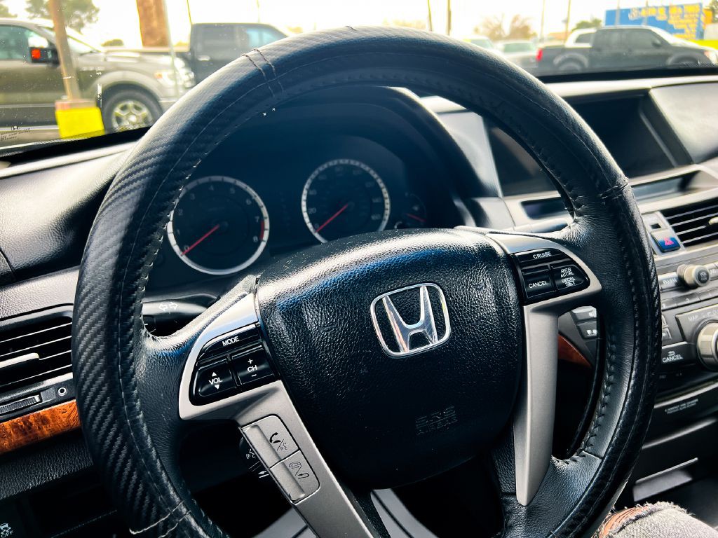 2012 Honda Accord Image 7