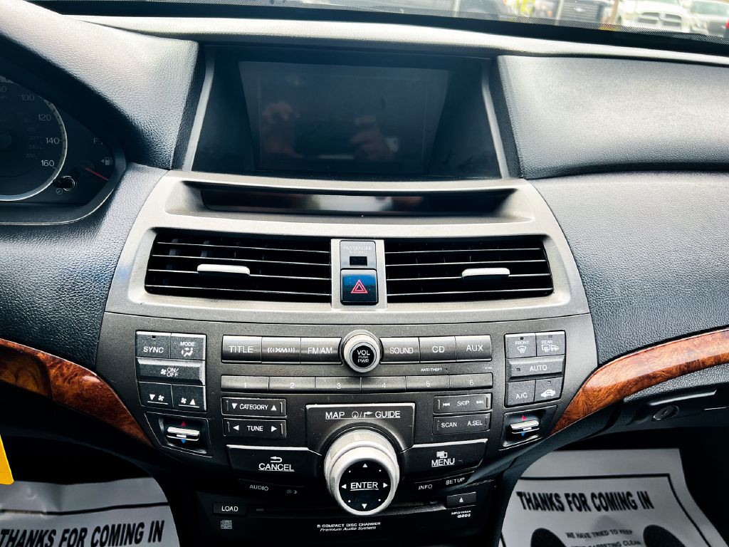 2012 Honda Accord Image 8