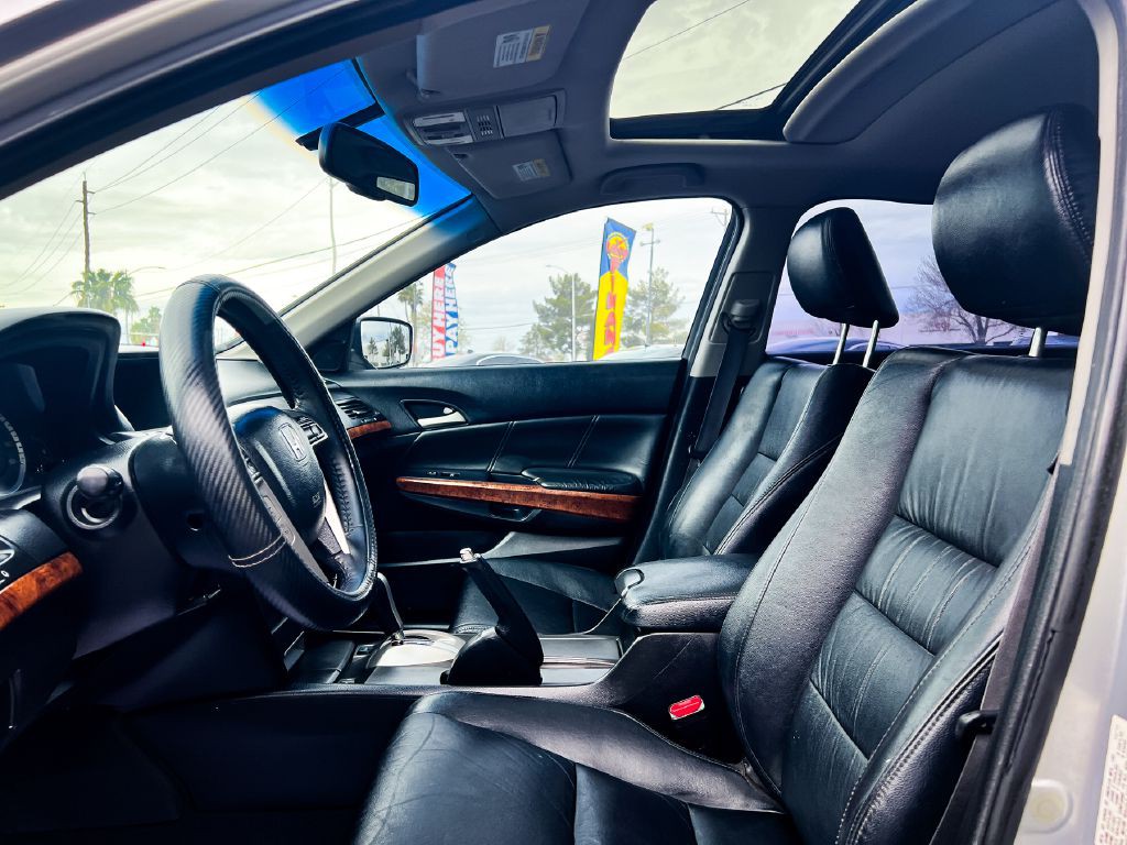 2012 Honda Accord Image 9