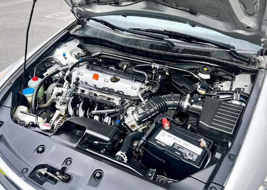 2012 Honda Accord Image 24