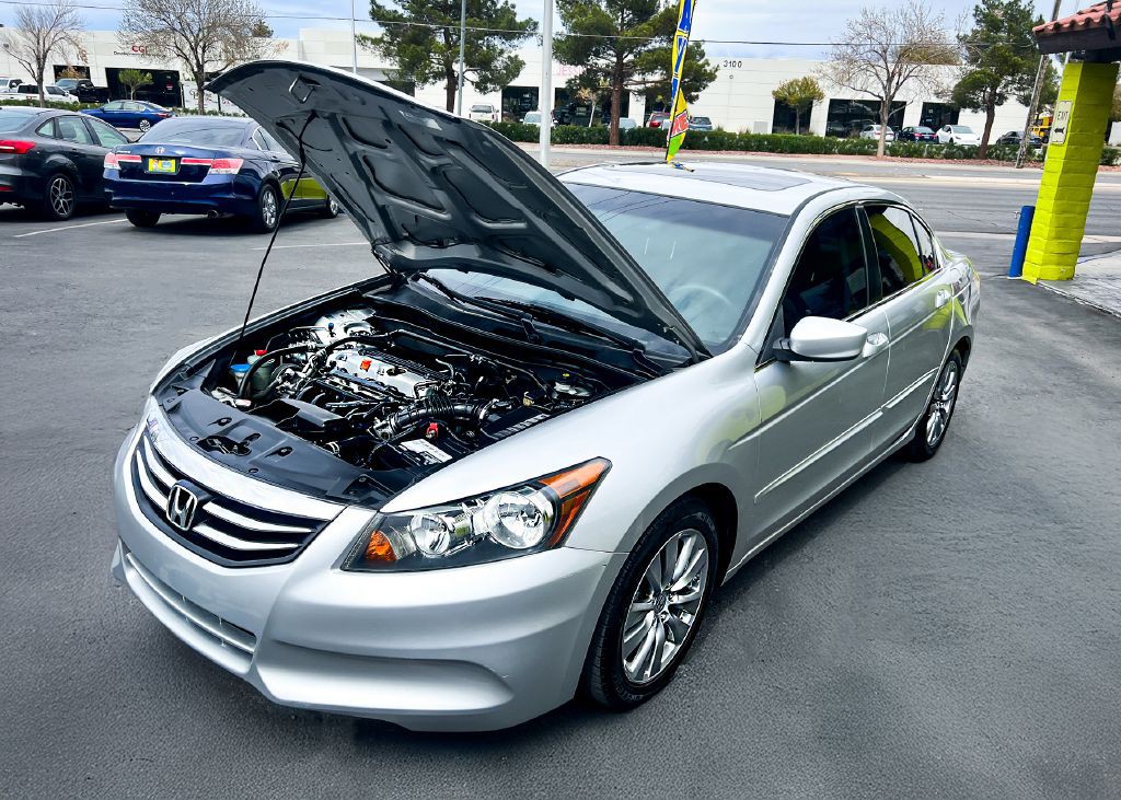 2012 Honda Accord Image 25