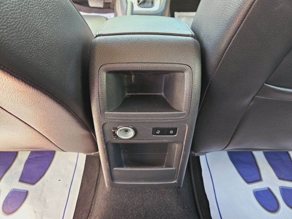 2014 Volkswagen Jetta Image 48