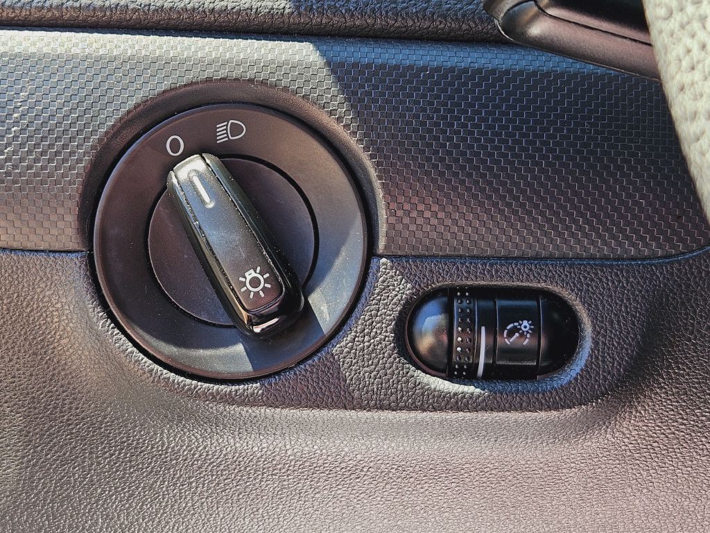 2014 Volkswagen Jetta Image 52