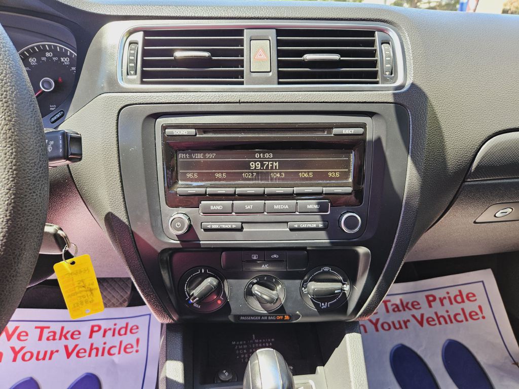 2014 Volkswagen Jetta Image 54