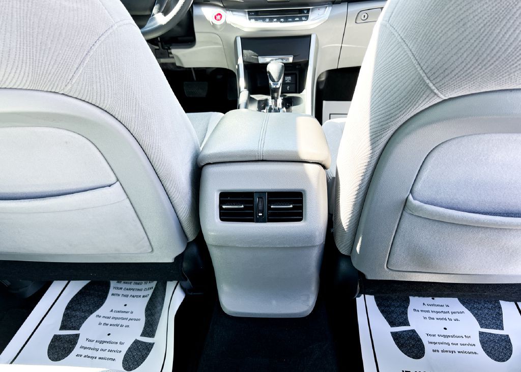 2014 Honda Accord Image 15