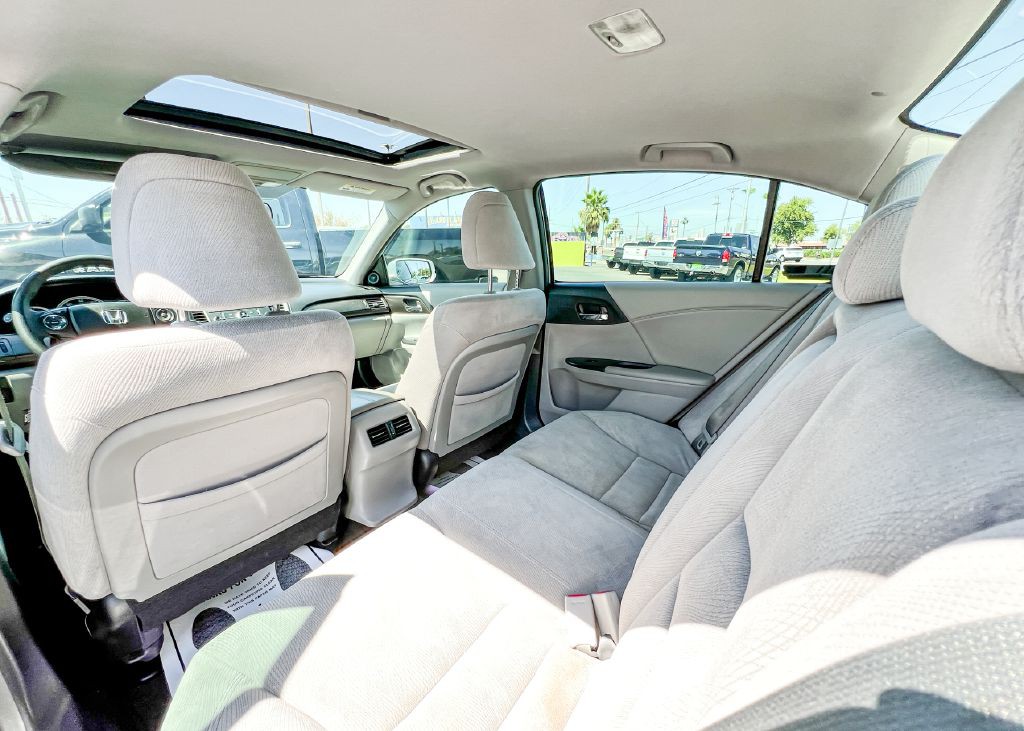 2014 Honda Accord Image 16
