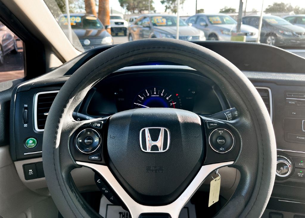 2014 Honda Civic Image 15