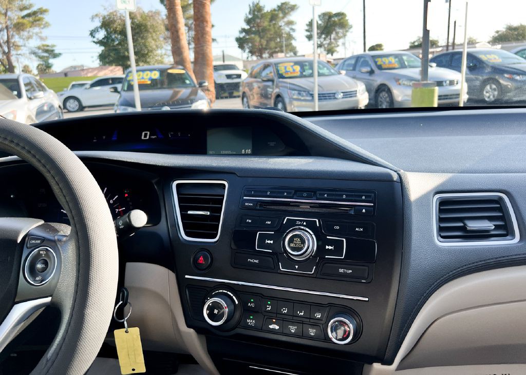 2014 Honda Civic Image 18