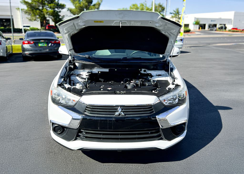 2017 Mitsubishi Outlander Image 29
