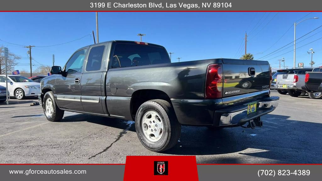 2003 Chevrolet Silverado 1500 Image 13