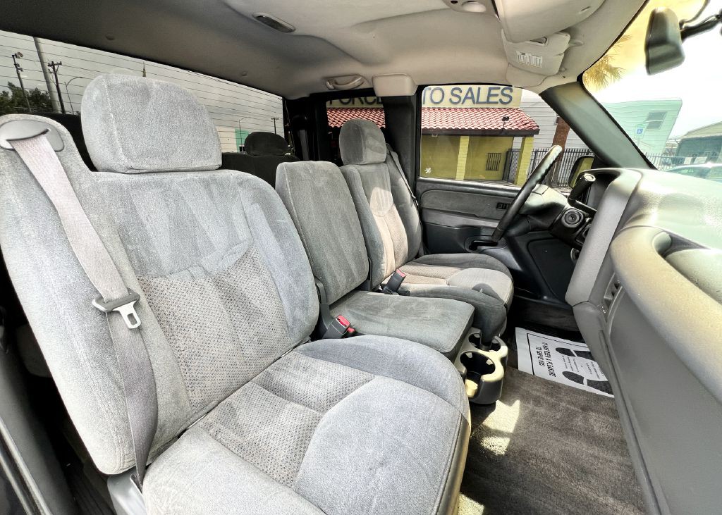 2003 Chevrolet Silverado 1500 Image 25