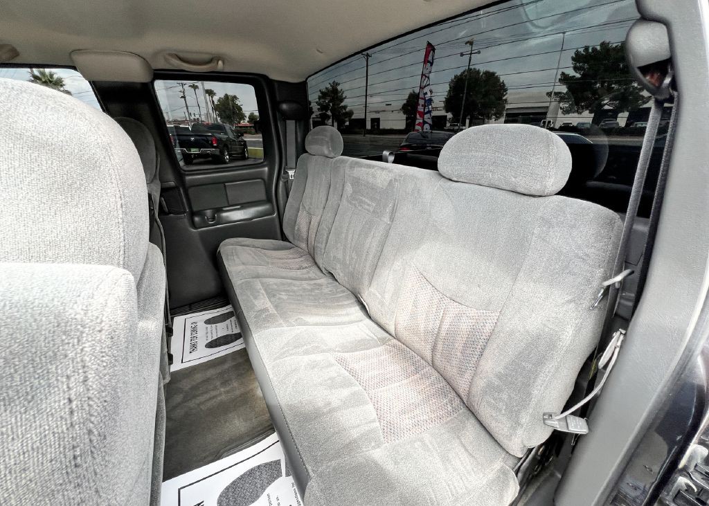 2003 Chevrolet Silverado 1500 Image 29