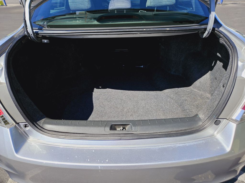 2010 Honda Accord Image 12