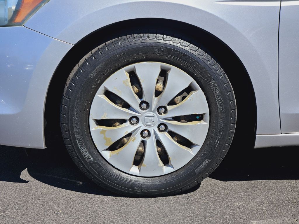 2010 Honda Accord Image 13