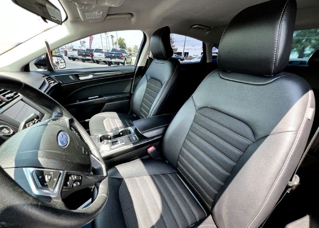 2018 Ford Fusion Image 13