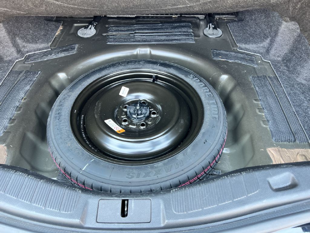 2018 Ford Fusion Image 16