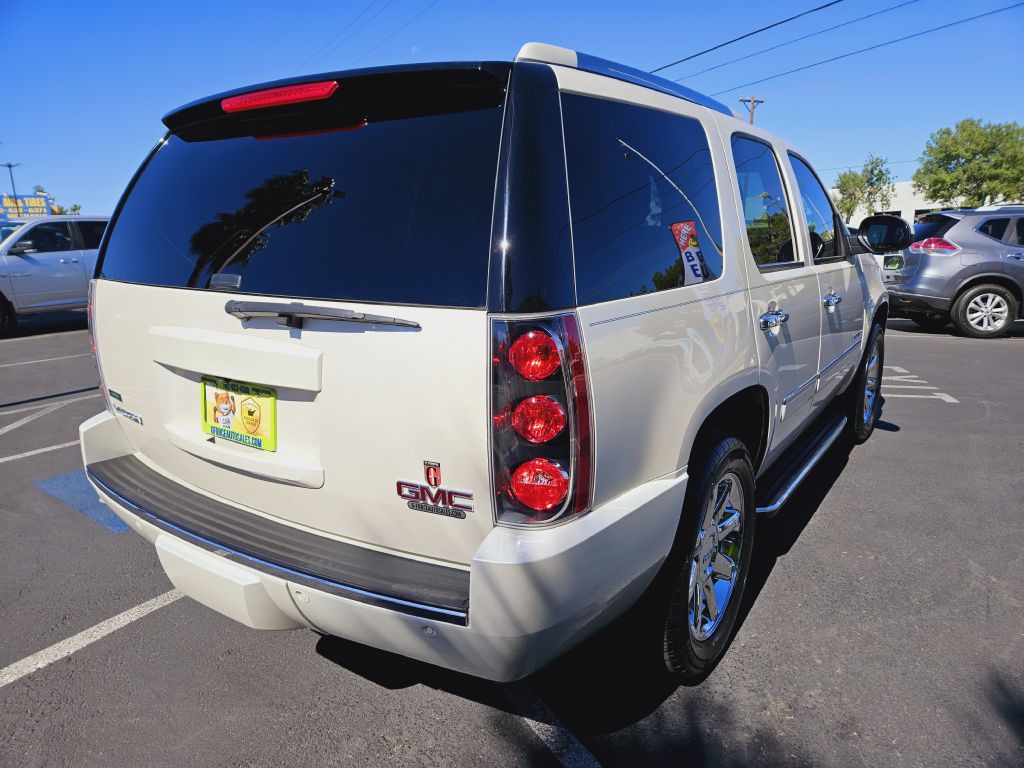 2012 GMC Yukon Image 6