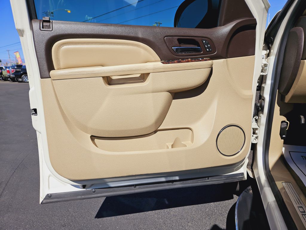 2012 GMC Yukon Image 15