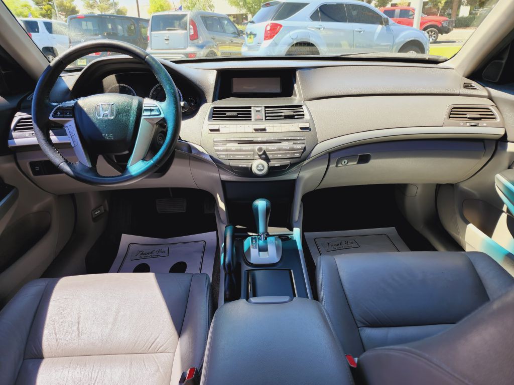 2010 Honda Accord Image 19